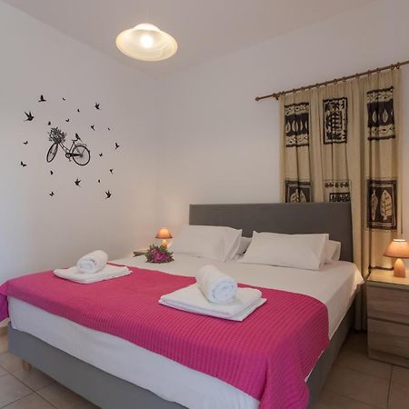 Manos Apartments Almirida Værelse billede